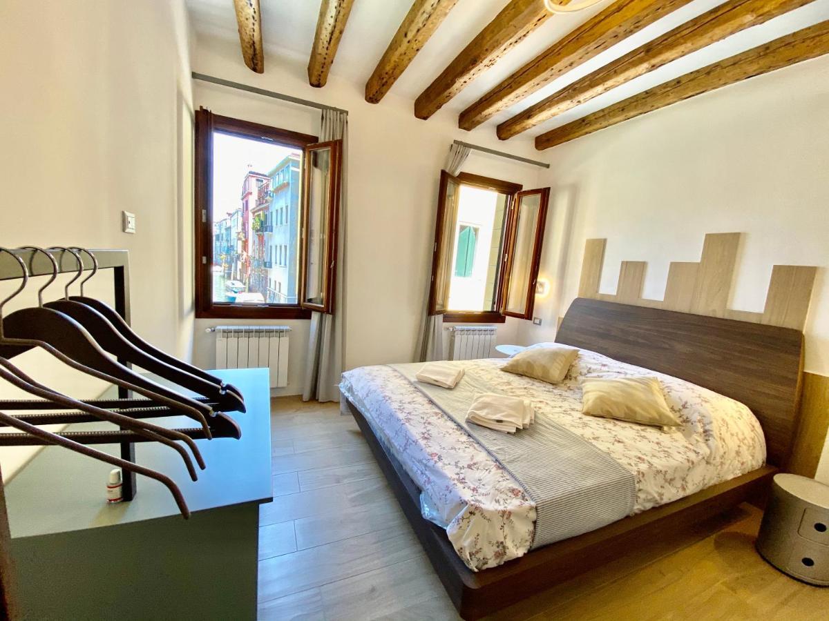 Suite House New Apartments Wi Fi Venice Island Екстер'єр фото