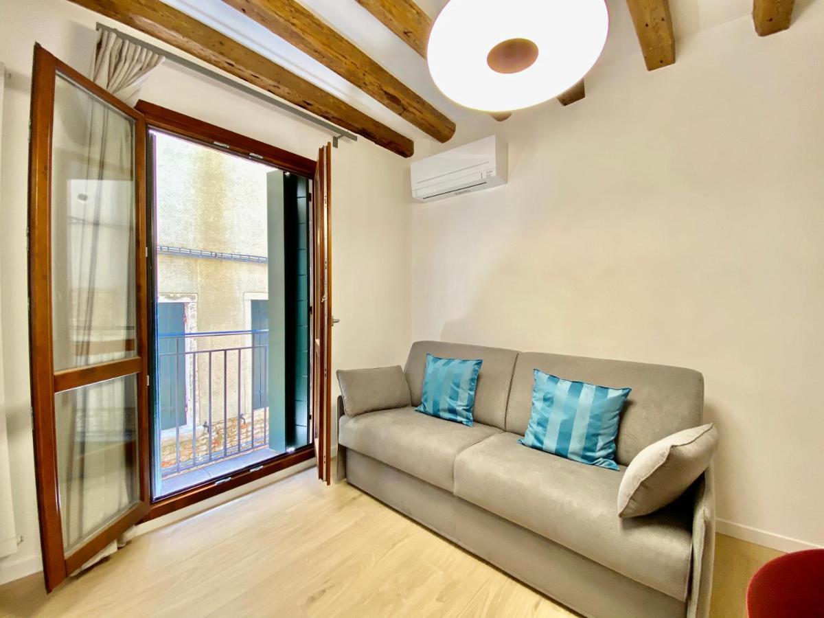 Suite House New Apartments Wi Fi Venice Island Екстер'єр фото