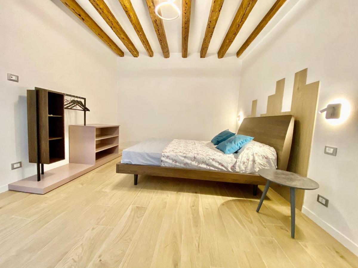 Suite House New Apartments Wi Fi Venice Island Екстер'єр фото