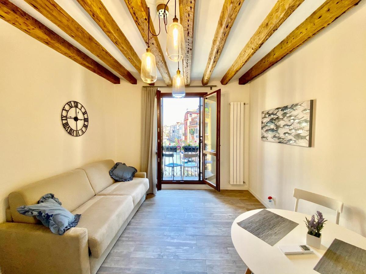Suite House New Apartments Wi Fi Venice Island Екстер'єр фото